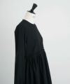 Mochi.モチ.tuck dress [ma-op-03/black]
