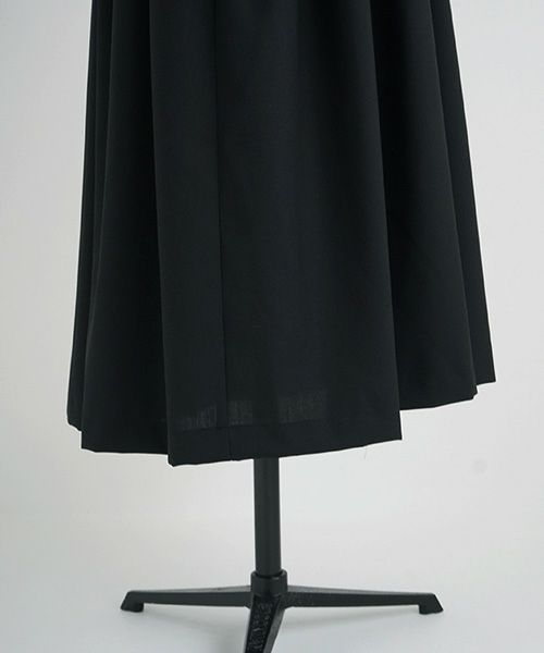 Mochi.モチ.tuck dress [ma-op-03/black]