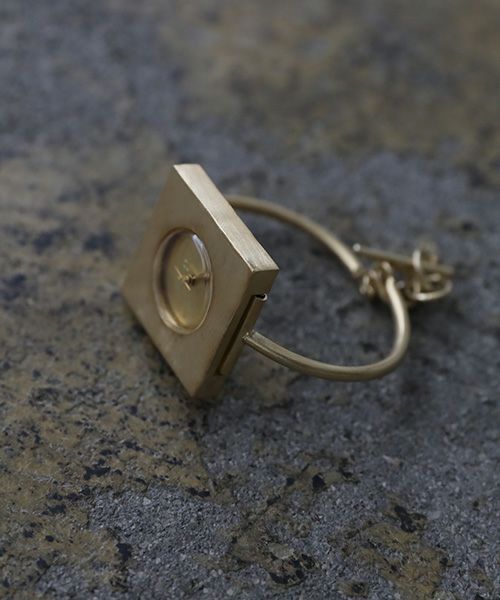 Mochi/モチ.【限定】nejicommu × Mochi.BRIDGE [gold]