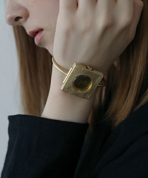 Mochi/モチ.【限定】nejicommu × Mochi.BRIDGE [gold]