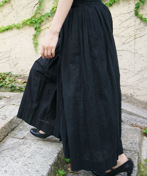 suzuki takayuki.スズキタカユキ.culotte pants [S211-28/black]