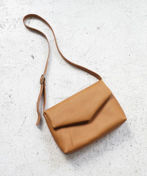 ohta オオタ.camel letter bag  [ac-20C4]