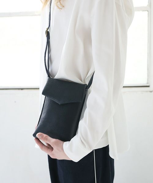 ohta オオタ navy slim letter bag [ac-21N4]