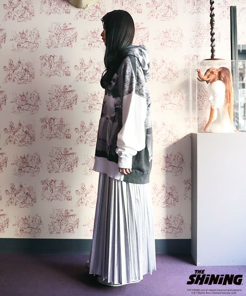 AHCAHCUM.あちゃちゅむ.シャイニングフーディー.[01-211-8601/01白]