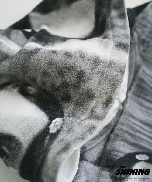 AHCAHCUM.あちゃちゅむ.シャイニングフーディー.[01-211-8601/01白]