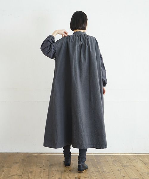 Mochi / home&miles.モチ / ホーム＆マイルズ.smock one piece [charcoal grey]