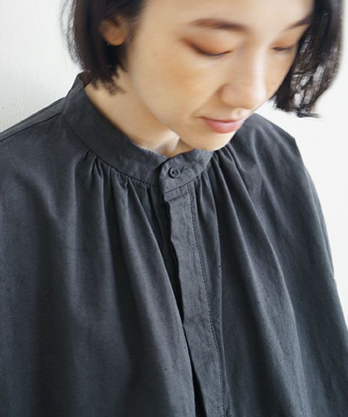 Mochi / home&miles.モチ / ホーム＆マイルズ.smock one piece [charcoal grey]