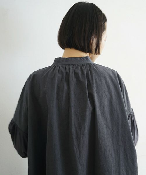 Mochi / home&miles.モチ / ホーム＆マイルズ.smock one piece [charcoal grey]