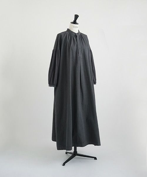 Mochi / home&miles.モチ / ホーム＆マイルズ.smock one piece [charcoal grey]