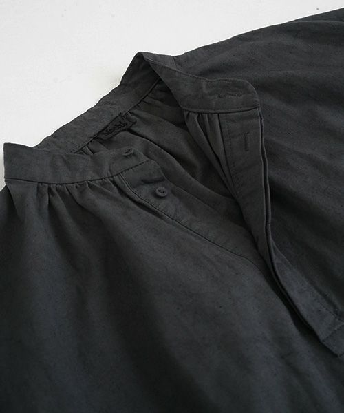 Mochi / home&miles.モチ / ホーム＆マイルズ.smock one piece [charcoal grey]