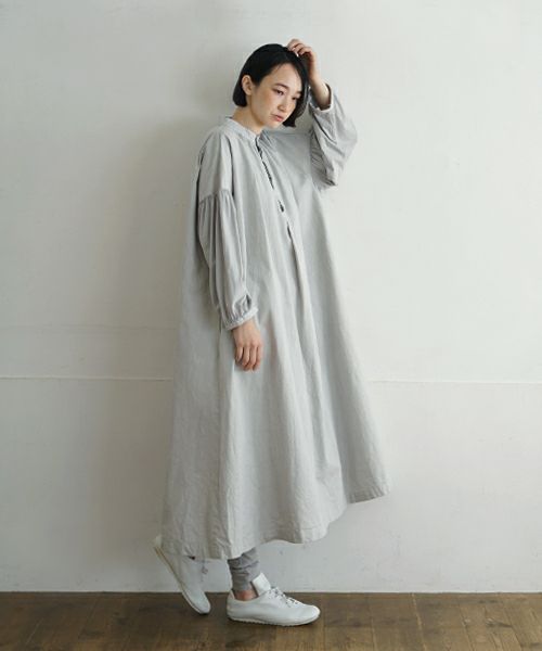 Mochi / home&miles.モチ / ホーム＆マイルズ.smock one piece [grey fog/・2]