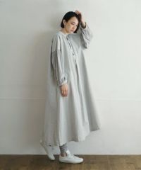 Mochi / home&miles.モチ / ホーム＆マイルズ.smock one piece [grey fog/・2]
