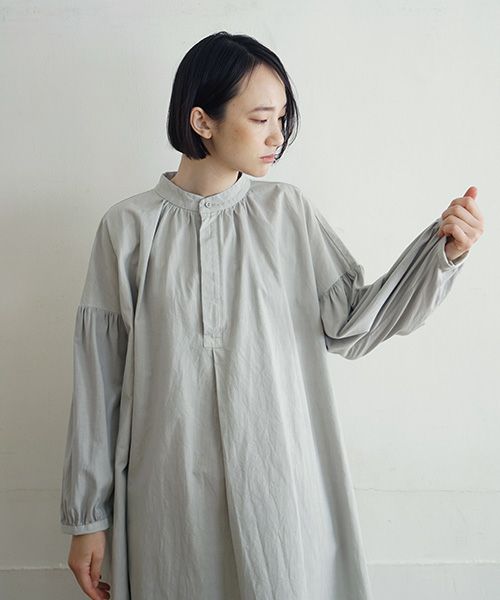 Mochi / home&miles.モチ / ホーム＆マイルズ.smock one piece [grey fog/・2]