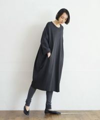 Mochi / home&miles.モチ / ホーム＆マイルズ.dolman one piece [charcoal grey]