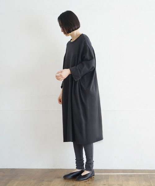 Mochi / home&miles.モチ / ホーム＆マイルズ.dolman one piece [charcoal grey]