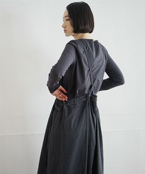 Mochi / home&miles.モチ / ホーム＆マイルズ.apron salopette [charcoal grey]