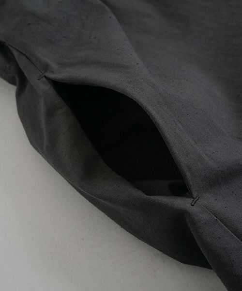 Mochi / home&miles.モチ / ホーム＆マイルズ.apron salopette [charcoal grey]