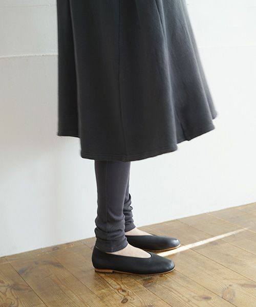 Mochi / home&miles.モチ / ホーム＆マイルズ.v-neck one piece [charcoal grey]