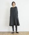 Mochi / home&miles.モチ / ホーム＆マイルズ.v-neck one piece [charcoal grey]