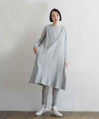 Mochi / home&miles.モチ / ホーム＆マイルズ.v-neck one piece [grey fog]