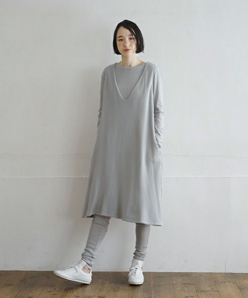 Mochi / home&miles.モチ / ホーム＆マイルズ.v-neck one piece [grey fog]