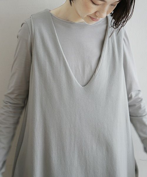 Mochi / home&miles.モチ / ホーム＆マイルズ.v-neck one piece [grey fog]