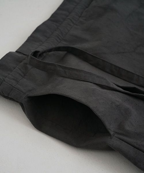 Mochi / home&miles.モチ / ホーム＆マイルズ.wrap pants [charcoal grey]