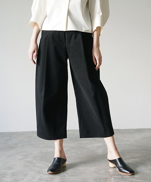 STUDIONICHOLSON スタジオニコルソン.PEACHED COTTON TWILL VOLUME PLEAT PANTS [SNW-145 / BLACK]