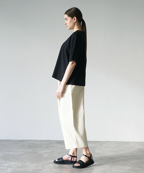 STUDIONICHOLSON スタジオニコルソン.PEACHED COTTON TWILL VOLUME PLEAT PANTS [SNW-145 / CREAM]