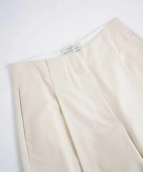 STUDIONICHOLSON スタジオニコルソン.PEACHED COTTON TWILL VOLUME PLEAT PANTS [SNW-145 / CREAM]