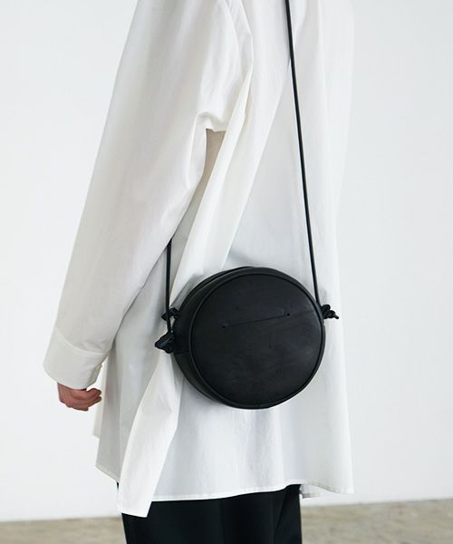 macromauro マクロマウロ.NO LETTER BAG CIRCLE S [BLACK]_