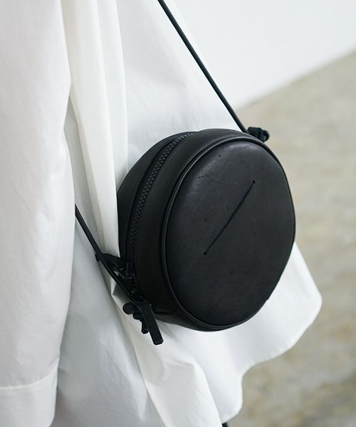 macromauro マクロマウロ.NO LETTER BAG CIRCLE S [BLACK]_