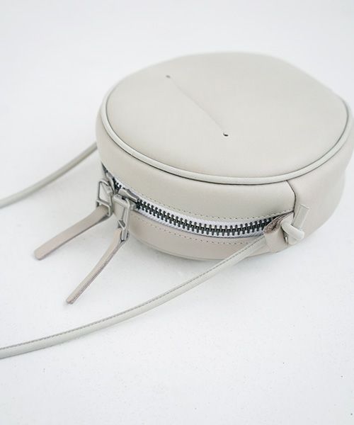 macromauro マクロマウロ.NO LETTER BAG CIRCLE S [GREY]_