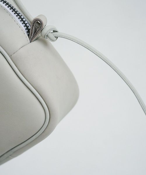 macromauro マクロマウロ.NO LETTER BAG SQUARE S [GREY]_