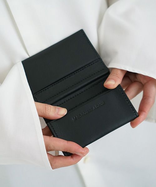 EDROBERTJUDSON.エドロバートジャドソン.CARD CASE[HELIX/B01XCD-02 / 05.BLACK]