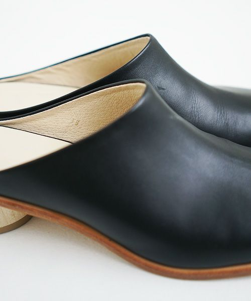 _Fot.フォート.wood heel mules_circie [1001s・black]
