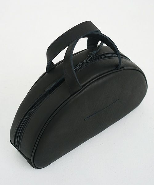macromauro マクロマウロ.NO LETTER BAG SEMICIRCLE [BLACK]_