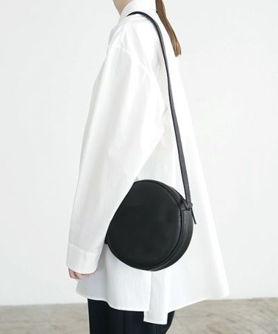 macromauro マクロマウロ<br>NO LETTER BAG CIRCLE M [BLACK]_