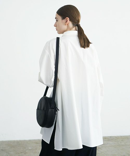 macromauro マクロマウロ.NO LETTER BAG CIRCLE M [BLACK]_