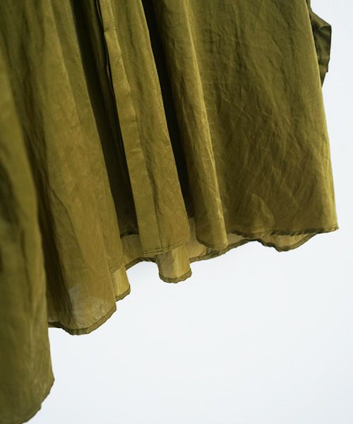 suzuki takayuki.スズキタカユキ.puff-sleeve blouse [A221-03/khaki/nude]