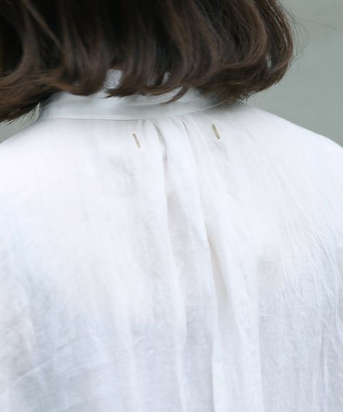 suzuki takayuki.スズキタカユキ.flared blouse [A221-07/nude-i]