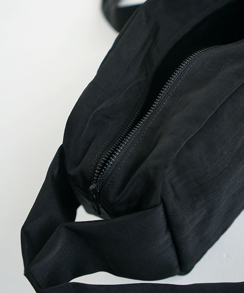 VU PRODUCT.ヴウプロダクト.body bag vu-product-B05[BLACK]