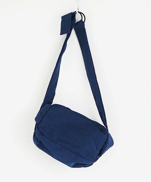 VU PRODUCT.ヴウプロダクト.body bag vu-product-B05[BLUE]