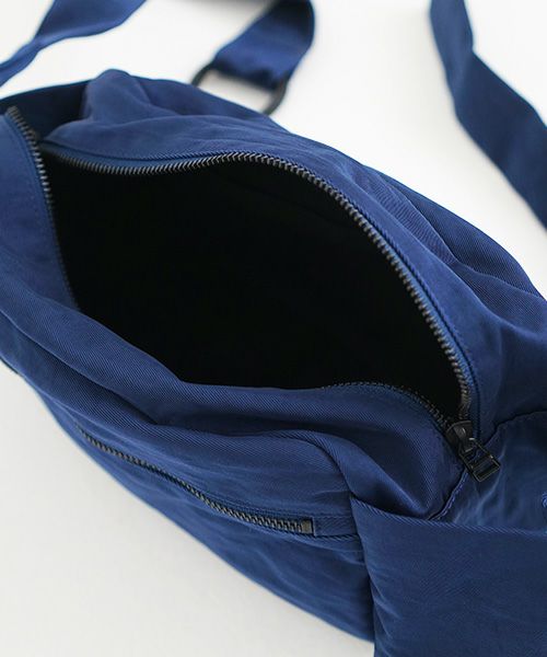 VU PRODUCT.ヴウプロダクト.body bag vu-product-B05[BLUE]