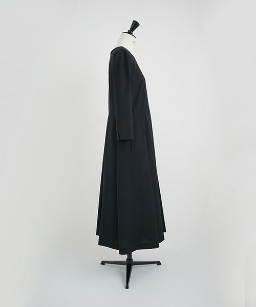Mochi.モチ.tuck dress [ma21-op-02/black]