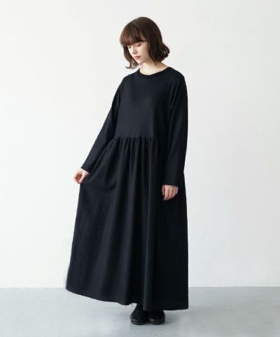 Mochi<br>モチ<br>panel dress [ma21-op-03/black]