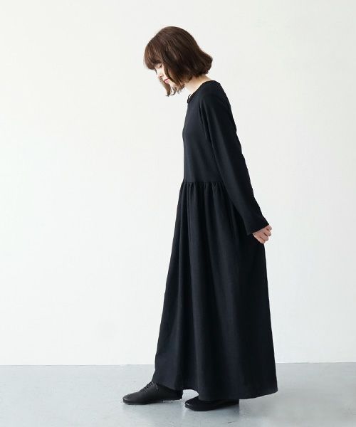 Mochi.モチ.panel dress [ma21-op-03/black]