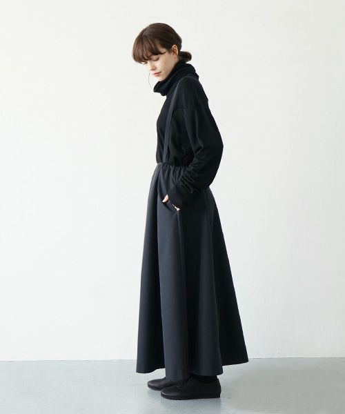 Mochi.モチ.panel suspender skirt [ma21-sk-01/black]