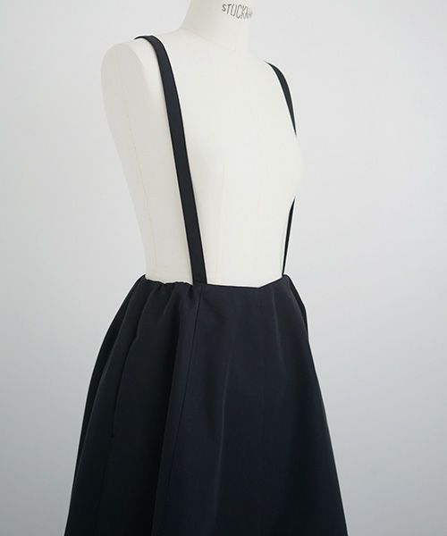 Mochi.モチ.panel suspender skirt [ma21-sk-01/black]