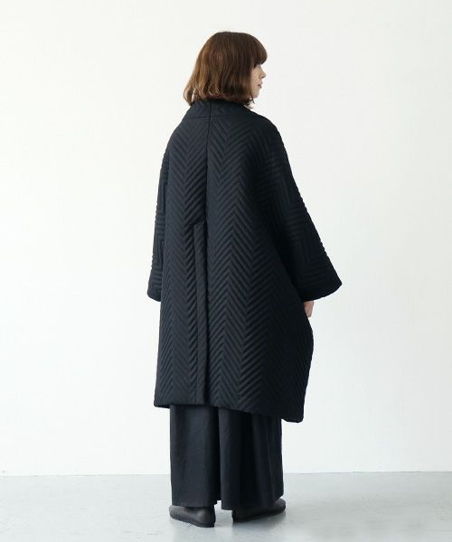Mochi.モチ.cape coat [ma21-co-01/black]